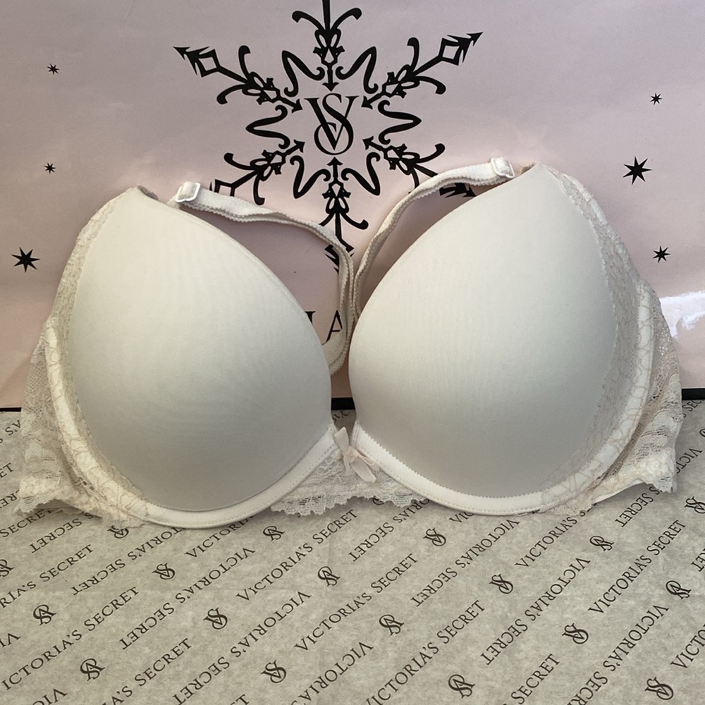 Victoria’s Secret Dream Angels Push-Up Bra